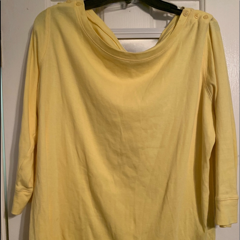Yellow quarter sleeve shirt